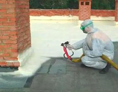 процесс напыления ППУ