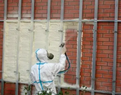 процесс напыления ППУ