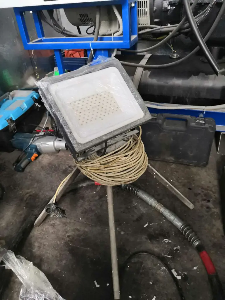 Прожектор Прожектор